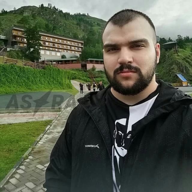 Мамонов Денис Игоревич